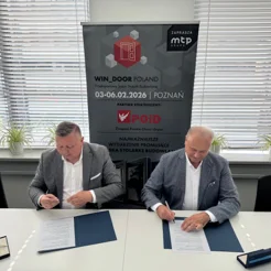 zwiazek-producentow-dostawcow-i-dystrybutorow-polskie-okna-i-drzwi-i-grupa-mtp---razem-dla-polskiej-stolarki-budowlanej
